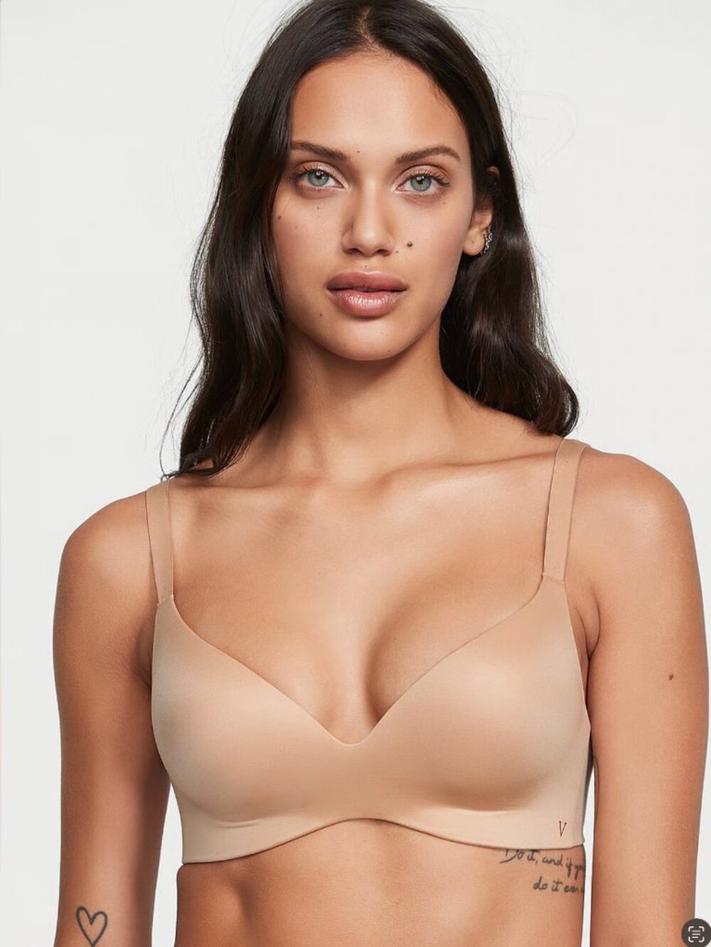 Victoria’s Secret Infinity Flex Lightly Lined Wireless Full-Coverage Bra